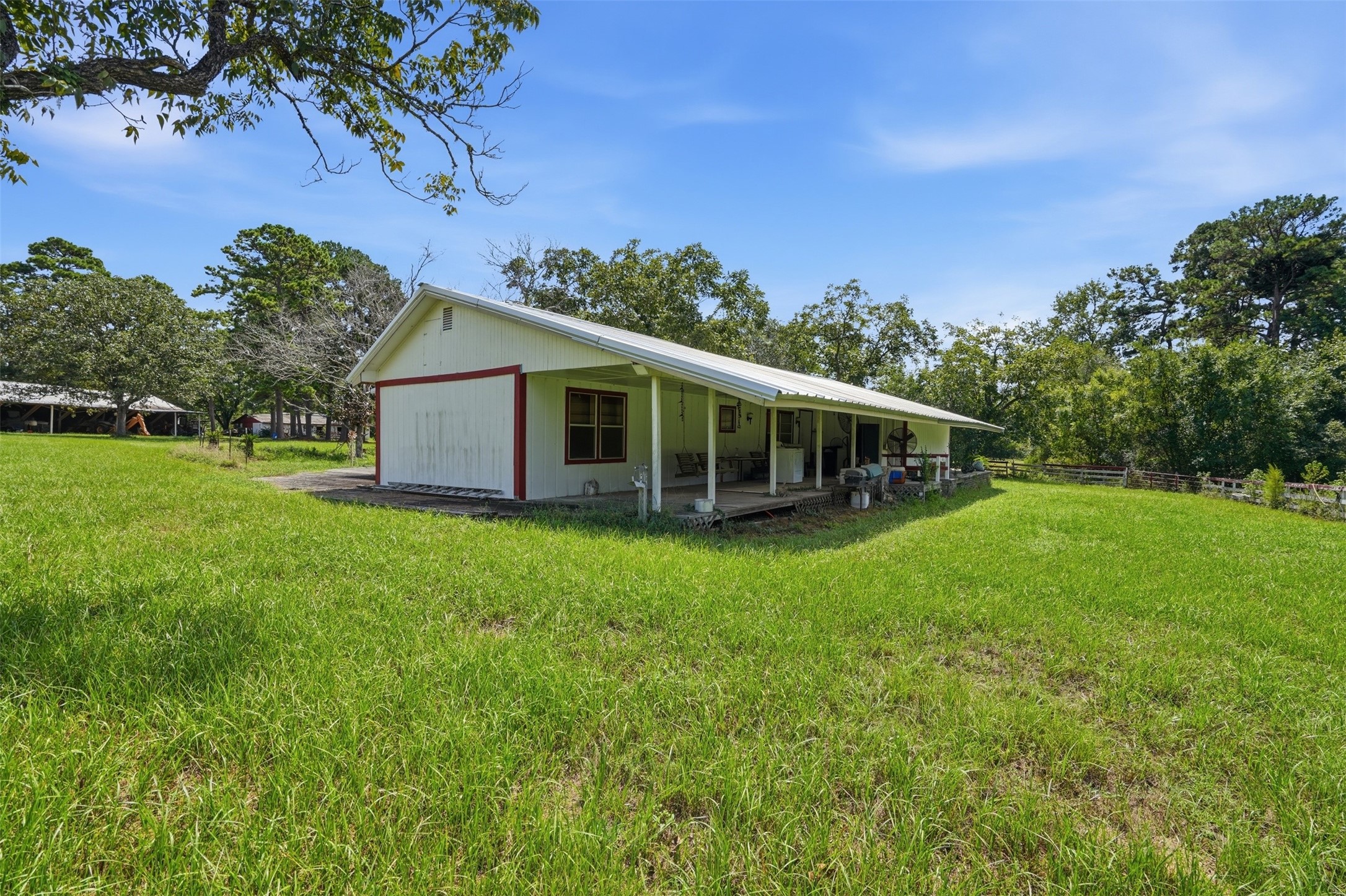 11802 N Highway 75 Property Photo 7