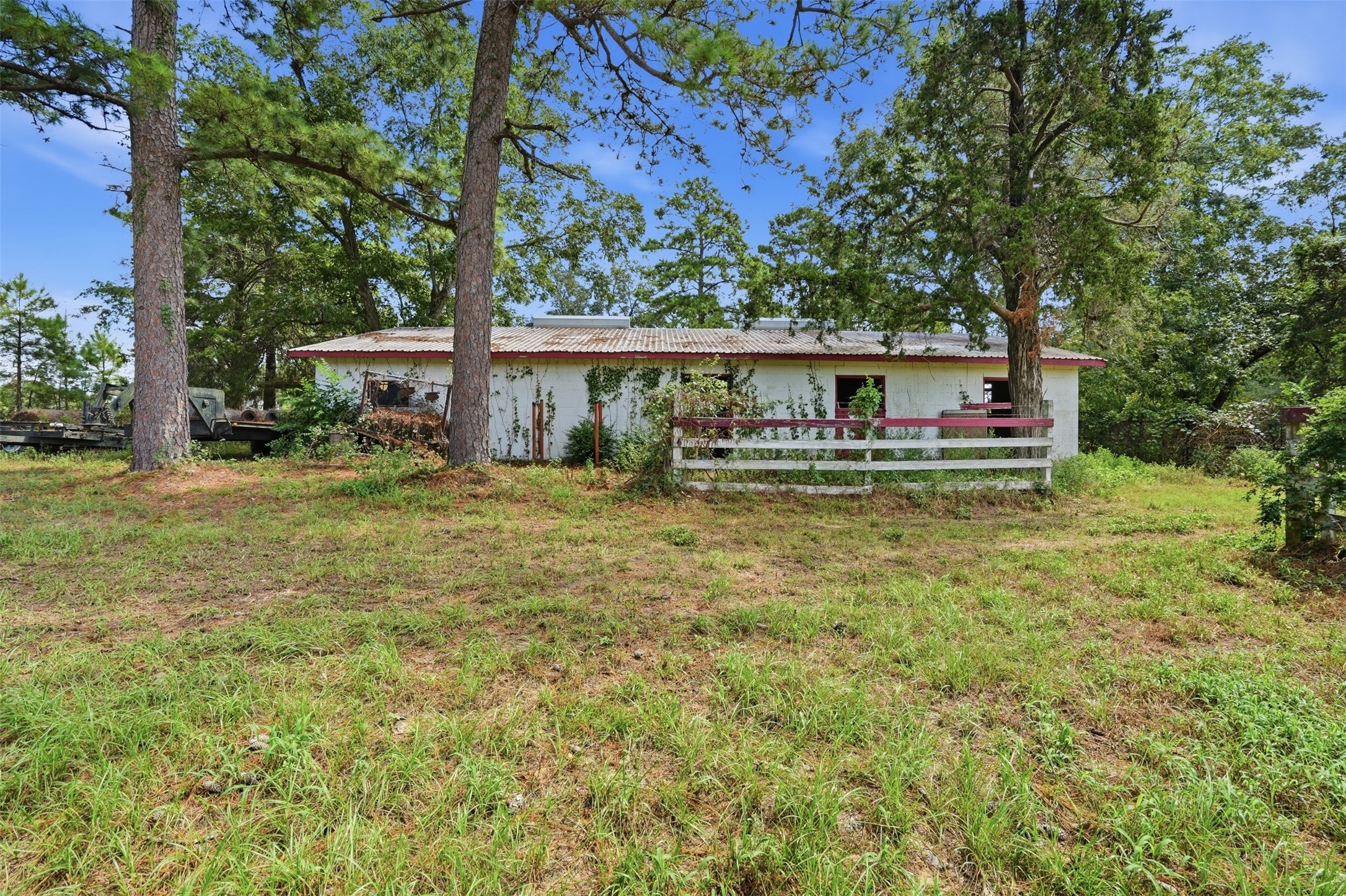 11802 N Highway 75 Property Photo 8