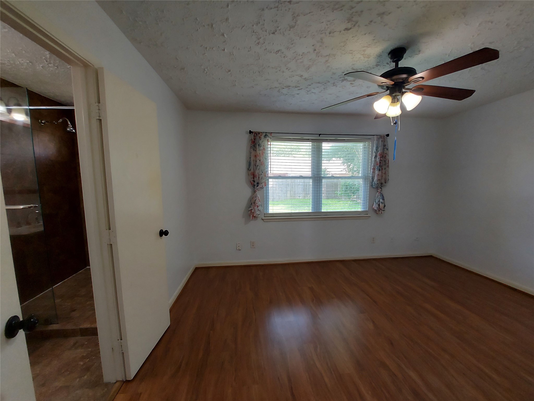 3807 Quiet Place Drive Property Photo 9