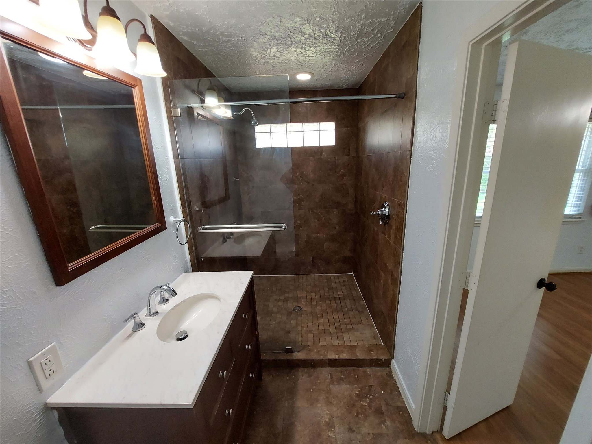 3807 Quiet Place Drive Property Photo 11