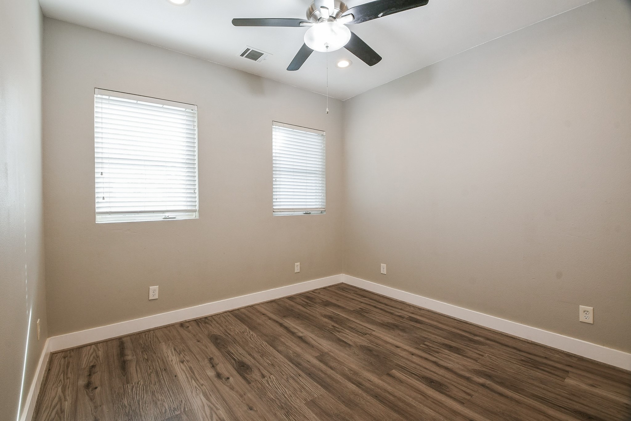 3249 Dixie Drive B Property Photo 16