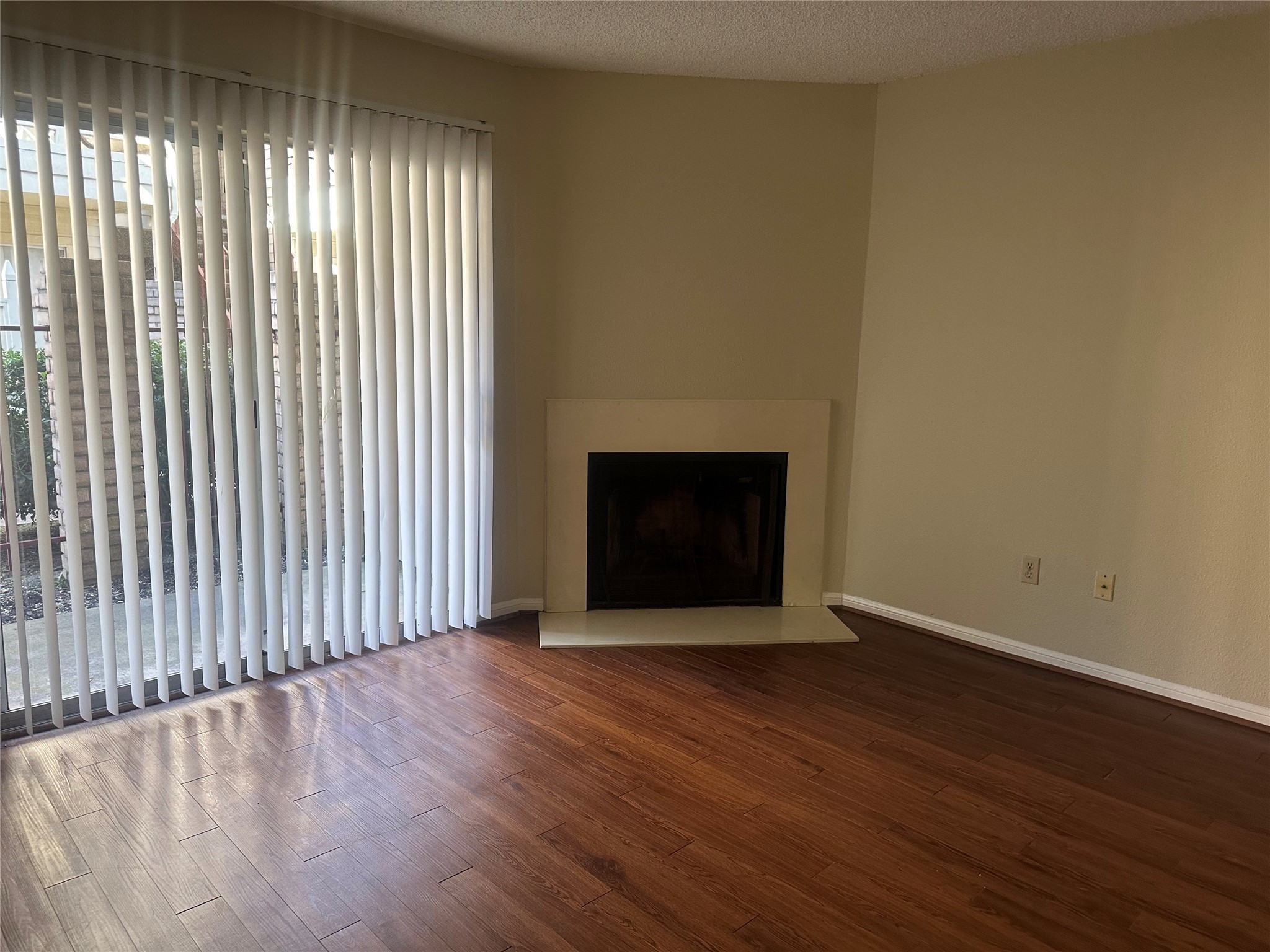 2120 El Paseo Street 403 Property Photo