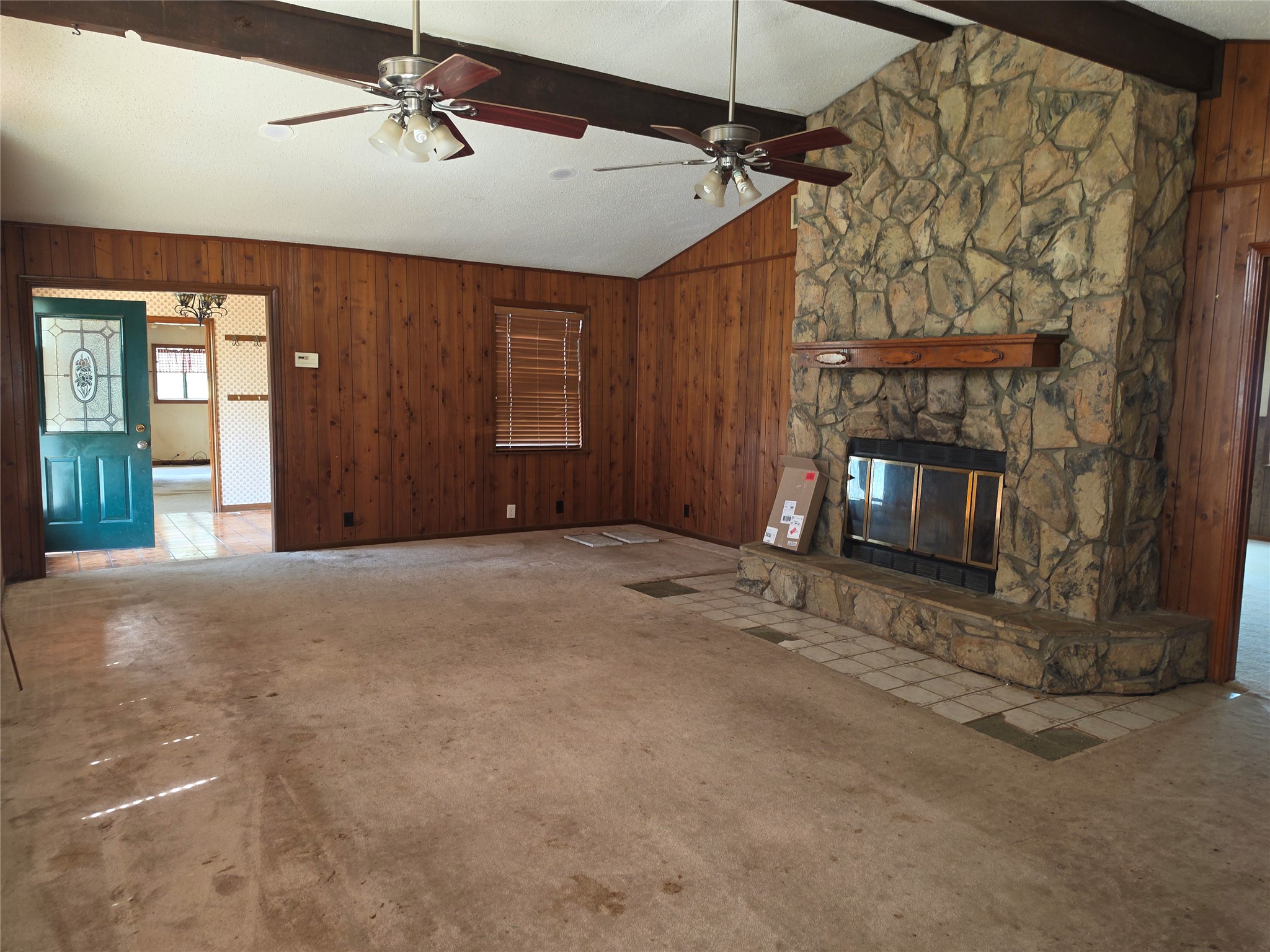 20511 Lake Forest Drive E Property Photo 13