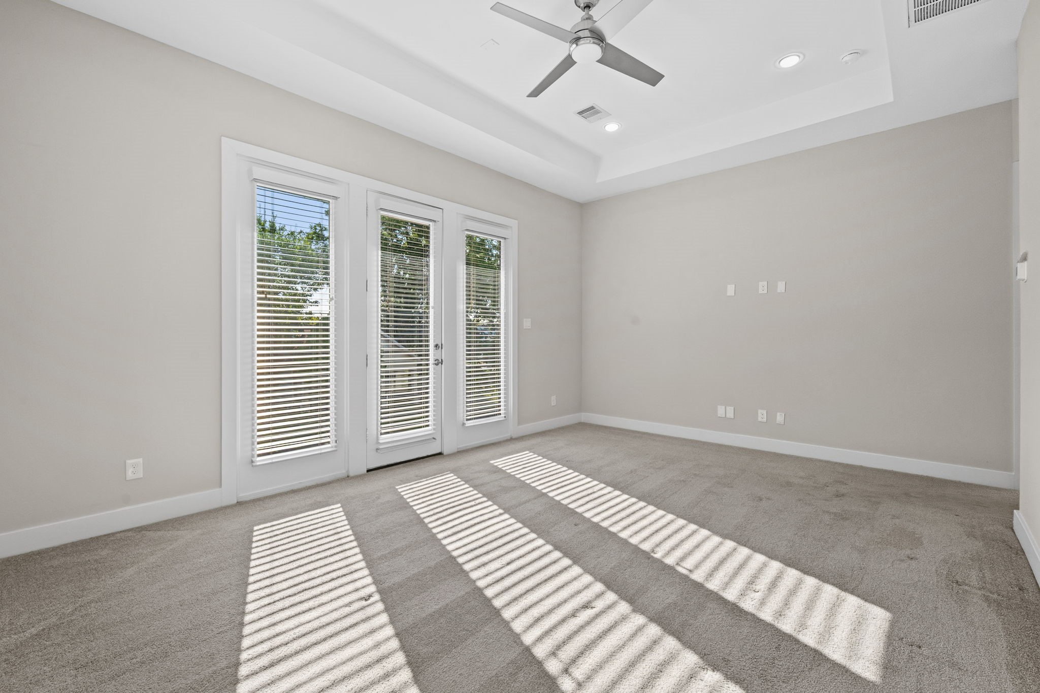 1611 Hardy Street Property Photo 14