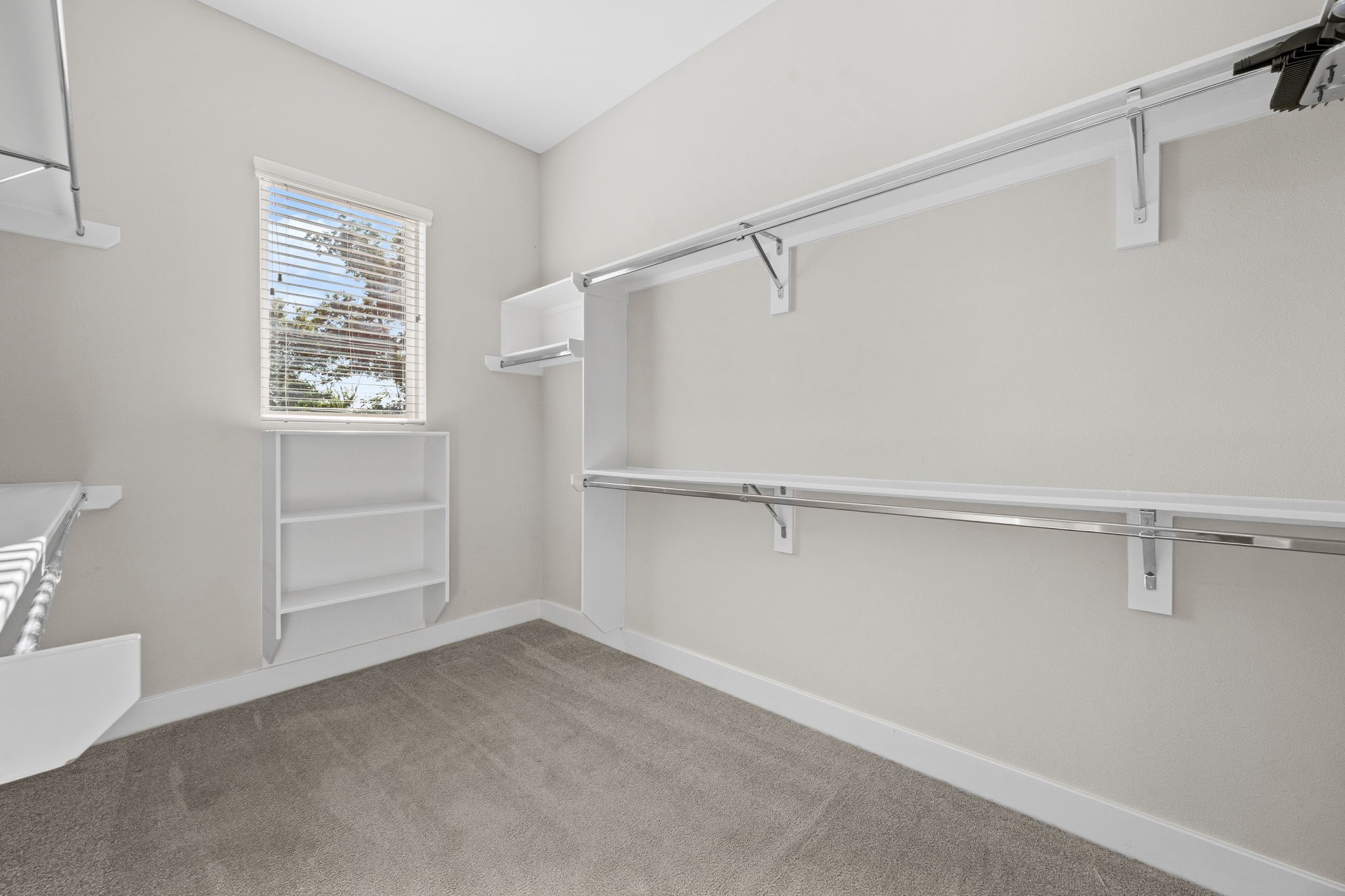 1611 Hardy Street Property Photo 18