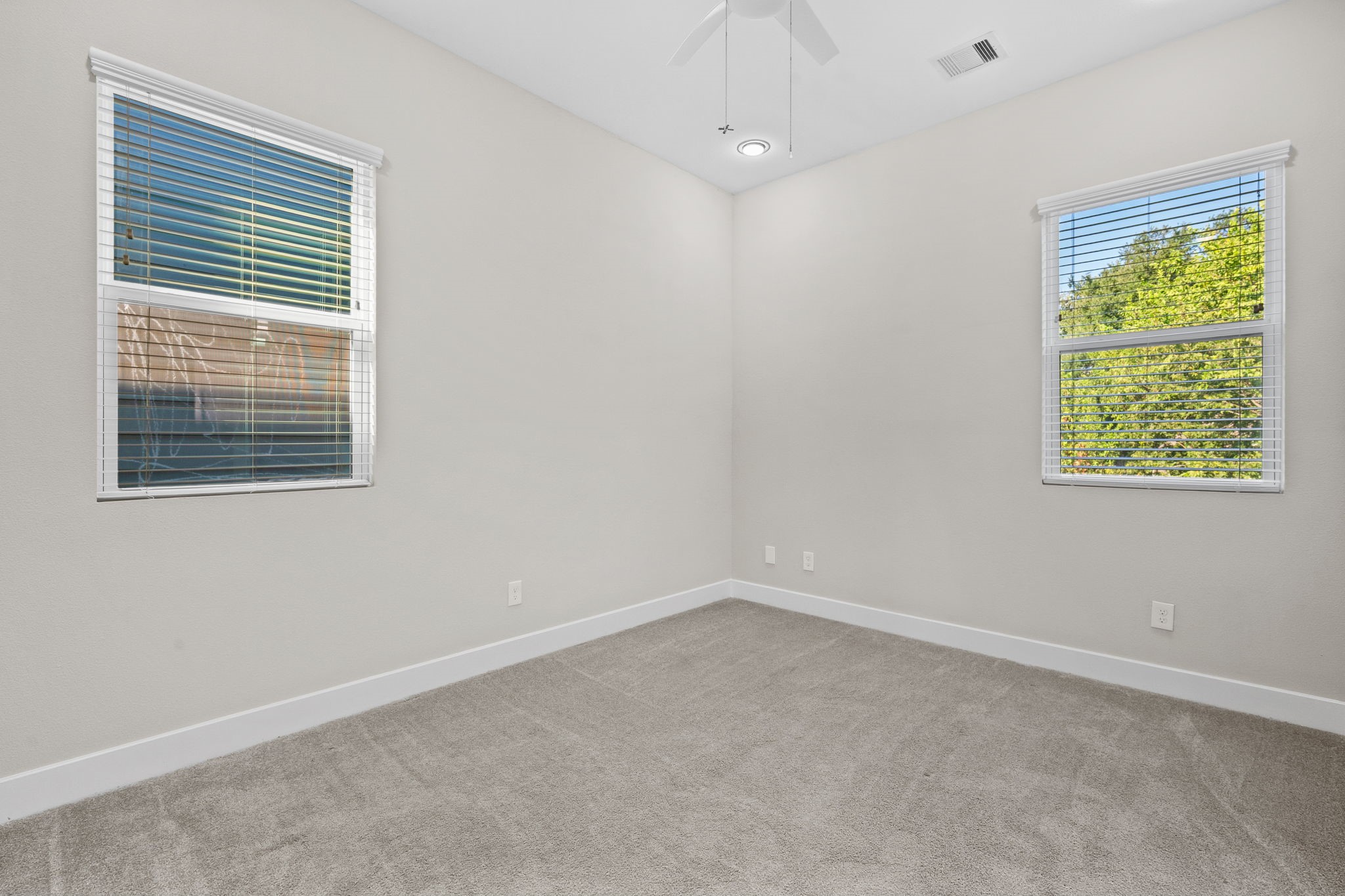 1611 Hardy Street Property Photo 19