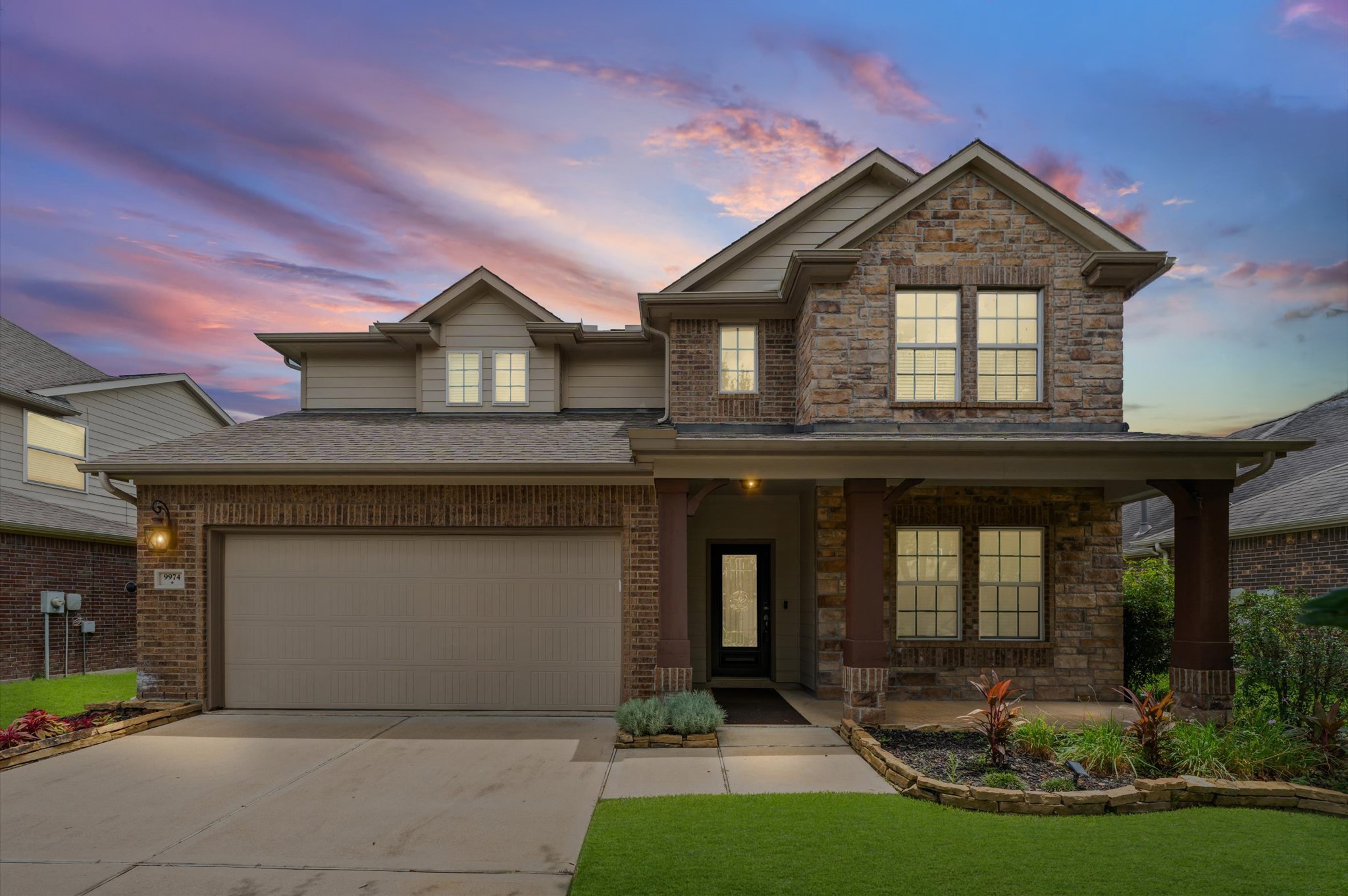 9974 Stone Creek Lane Property Photo 1