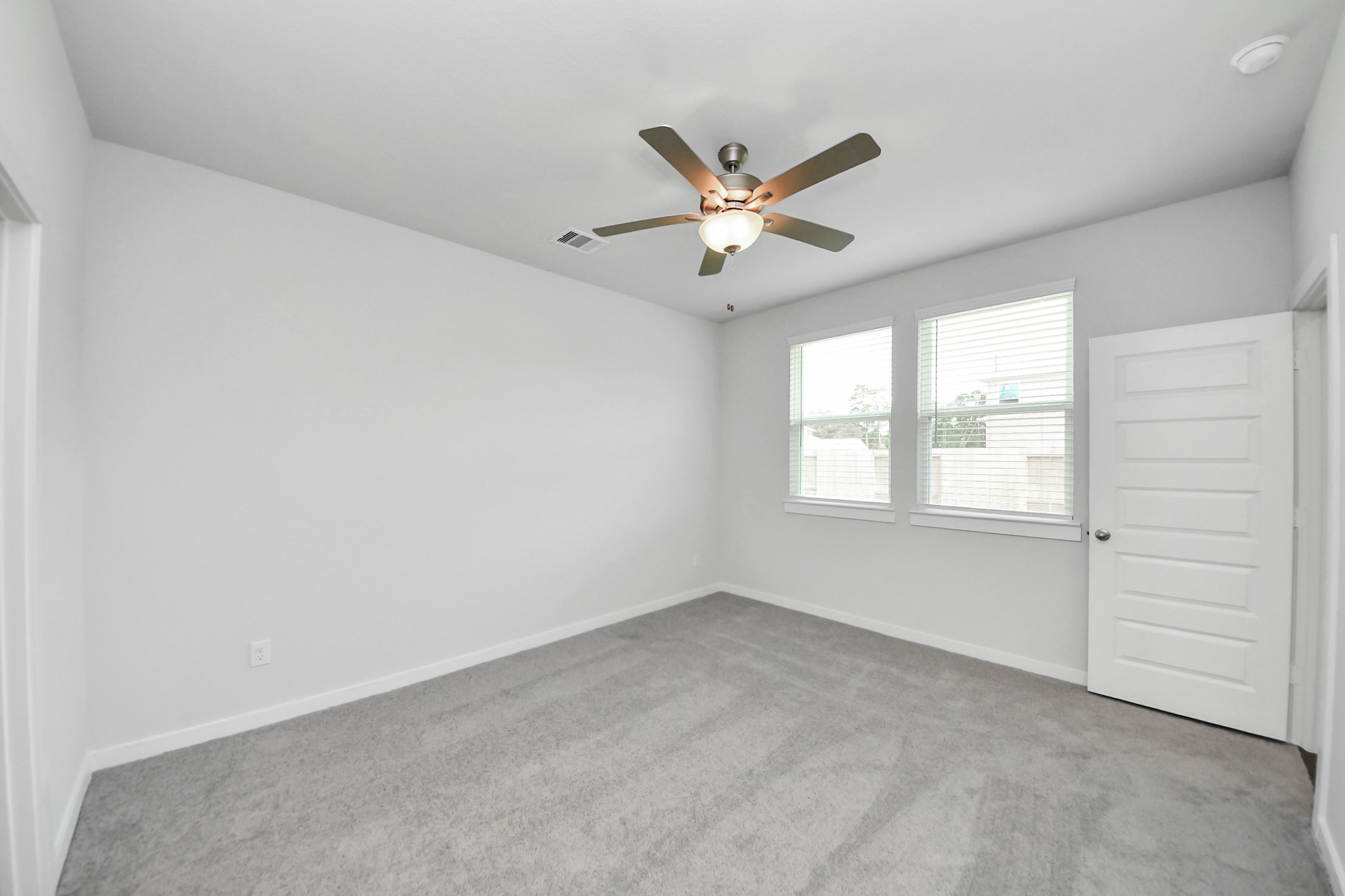 11122 Liberty Bell Lane Property Photo 20