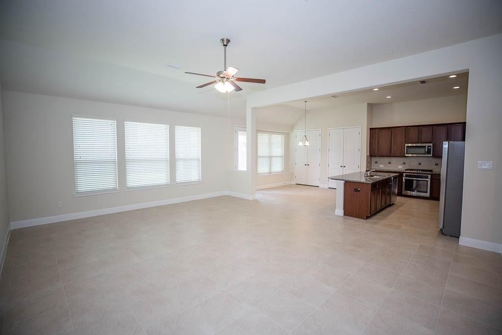 9631 Hideaway Green Drive Property Photo 8