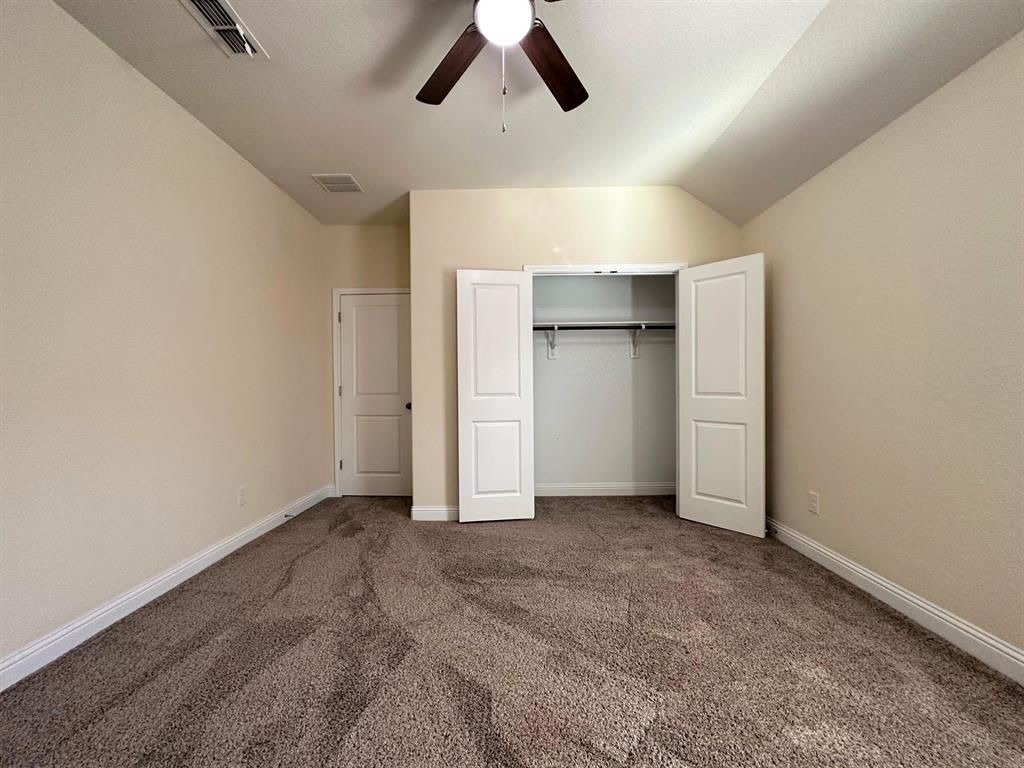 9631 Hideaway Green Drive Property Photo 21
