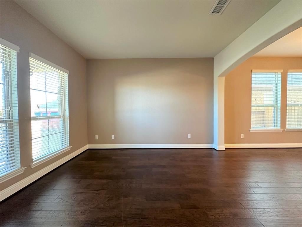 9631 Hideaway Green Drive Property Photo 28