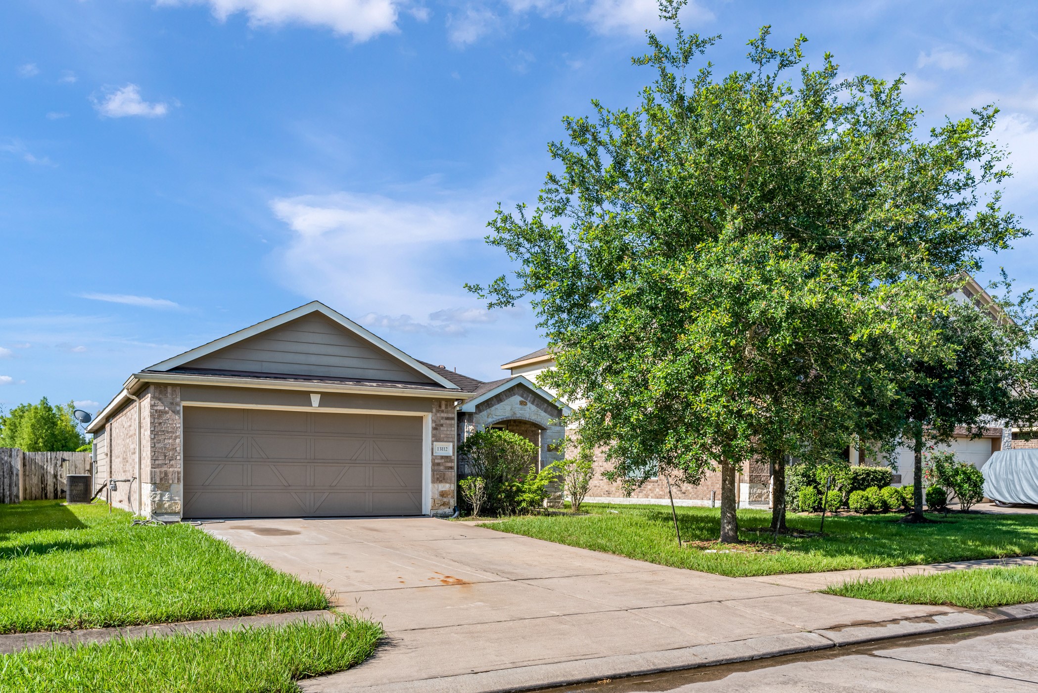 13112 Trail Manor Drive Property Photo 1