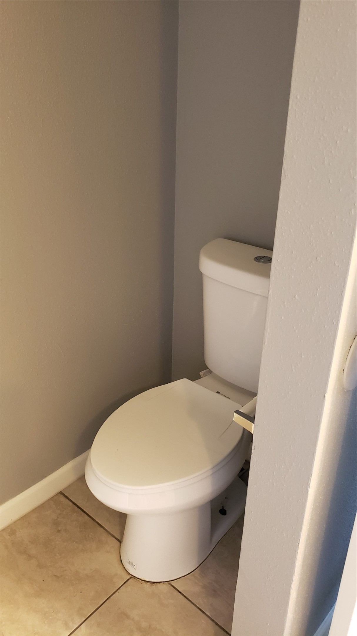 2707 Oakdale Court Property Photo 6