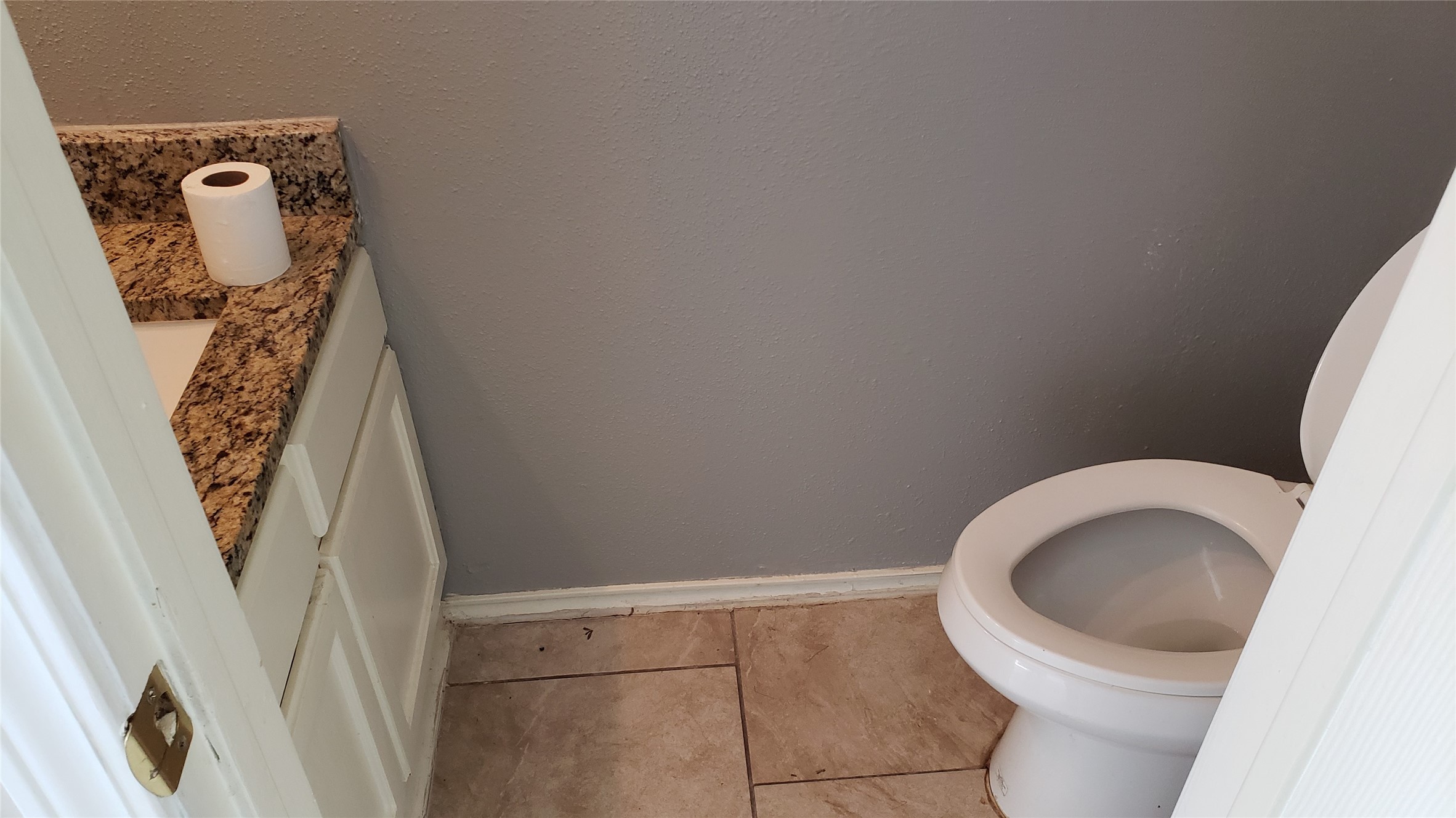 2707 Oakdale Court Property Photo 12