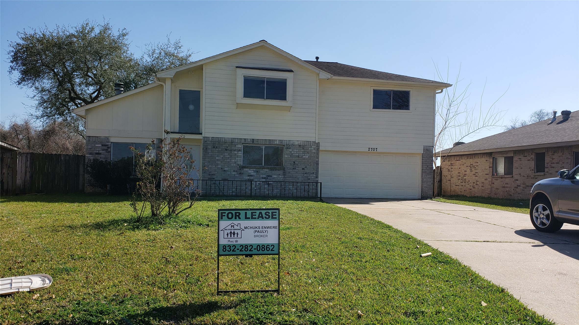 2707 Oakdale Court Property Photo 13