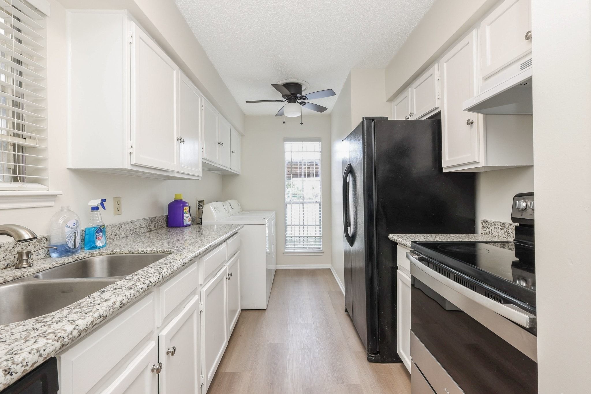 10615 Briar Forest Drive 403 Property Photo 6