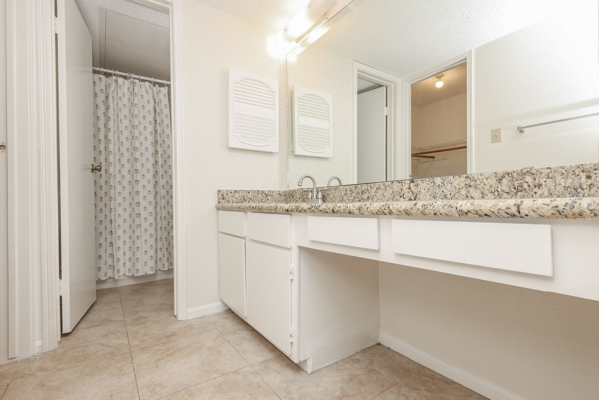 10615 Briar Forest Drive 403 Property Photo 15