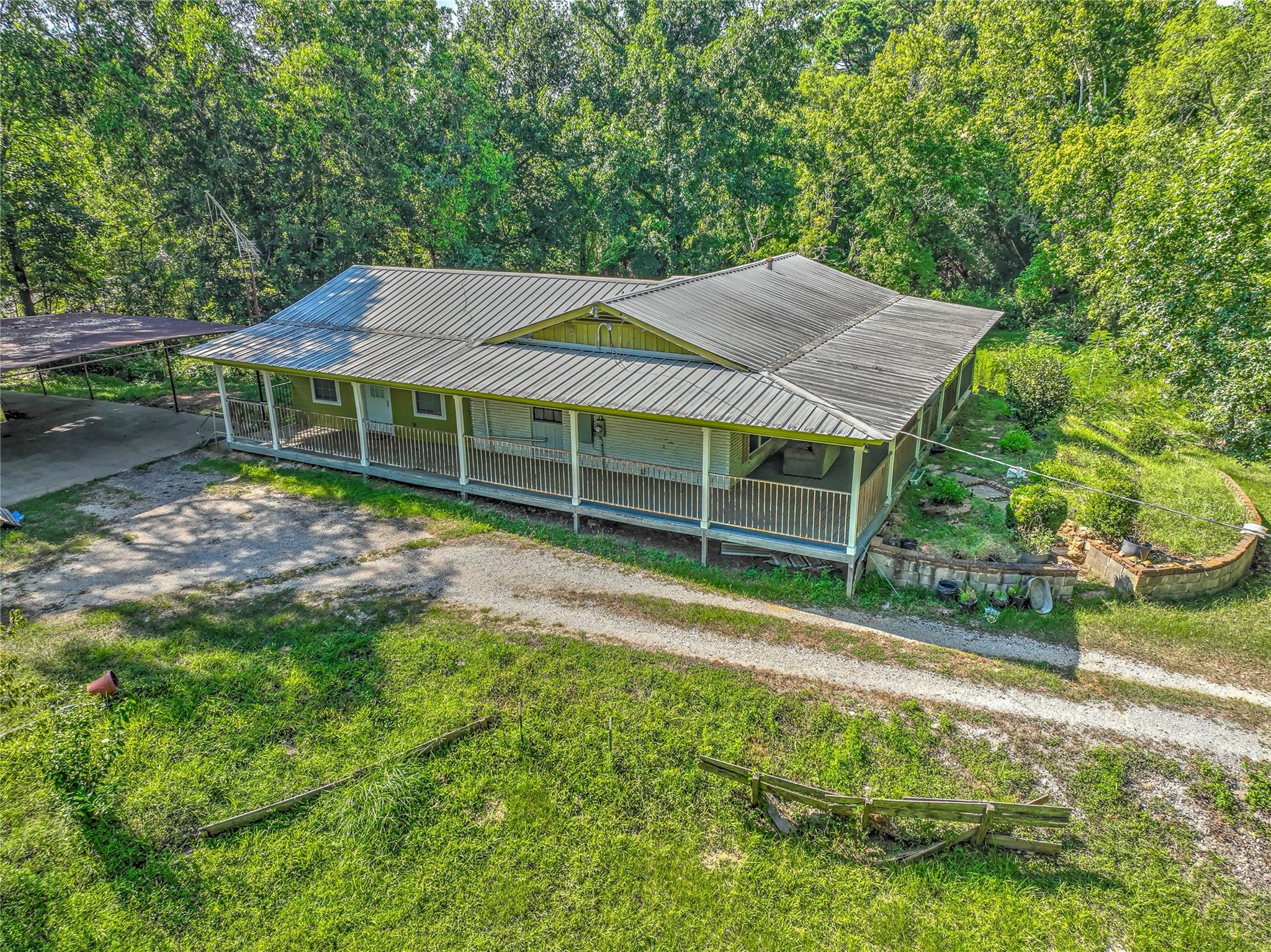 4618 Old Highway 35 S, Goodrich TX 77335 Property Photo 1