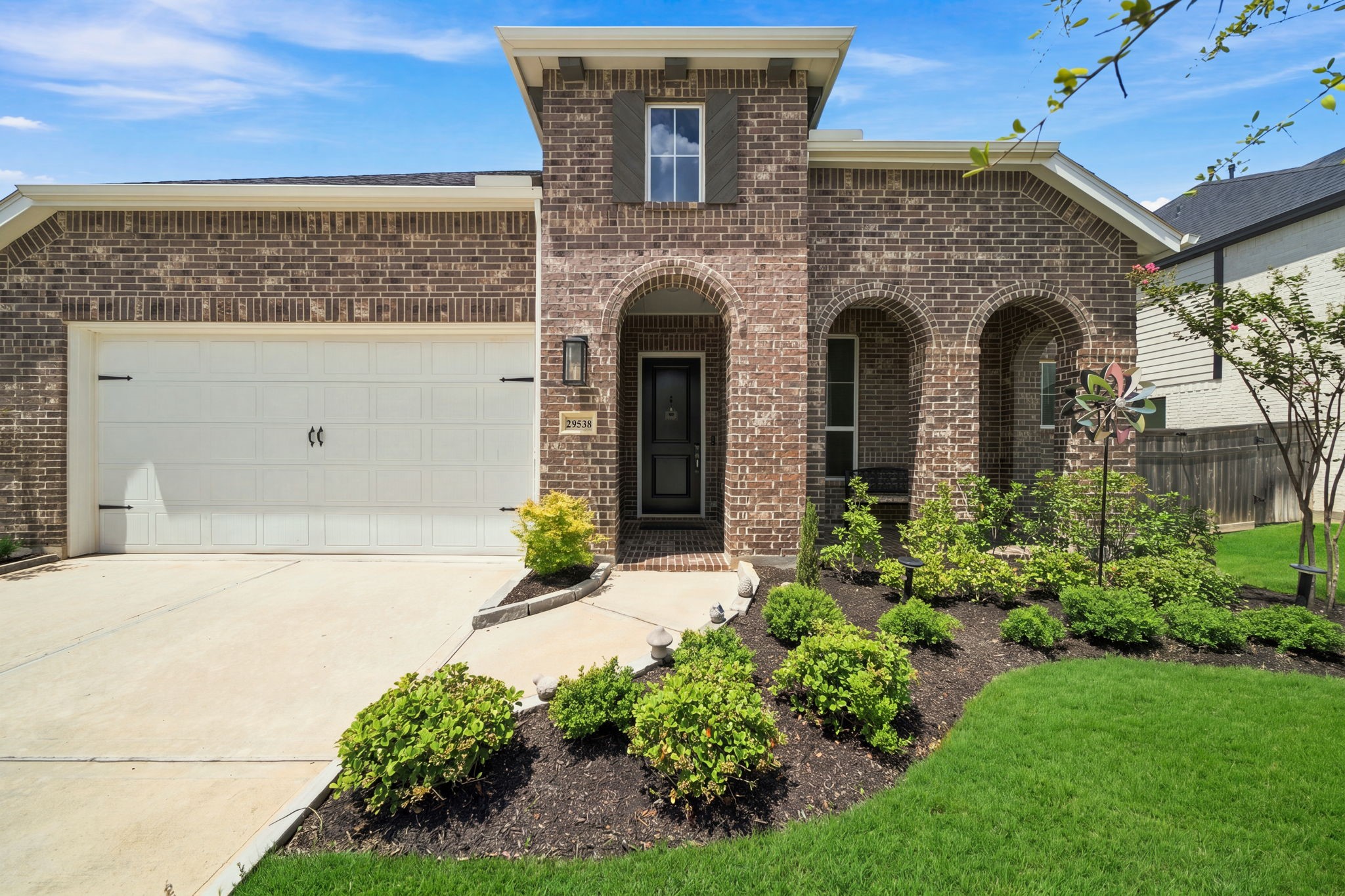 29538 Highland Meadow Drive Property Photo 2