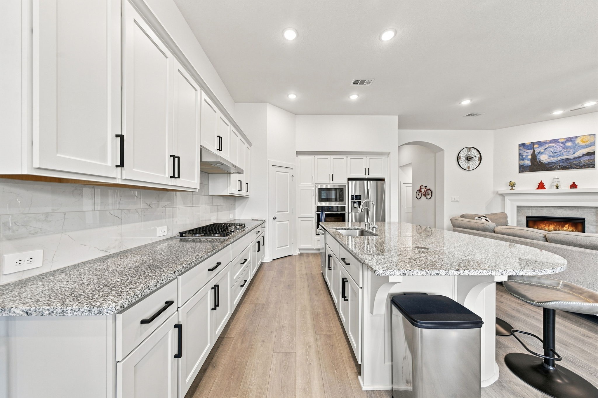 29538 Highland Meadow Drive Property Photo 13
