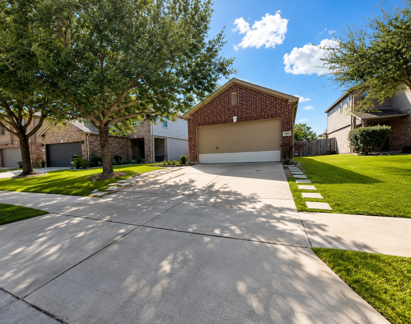 18611 White Ash Ln Property Photo 1