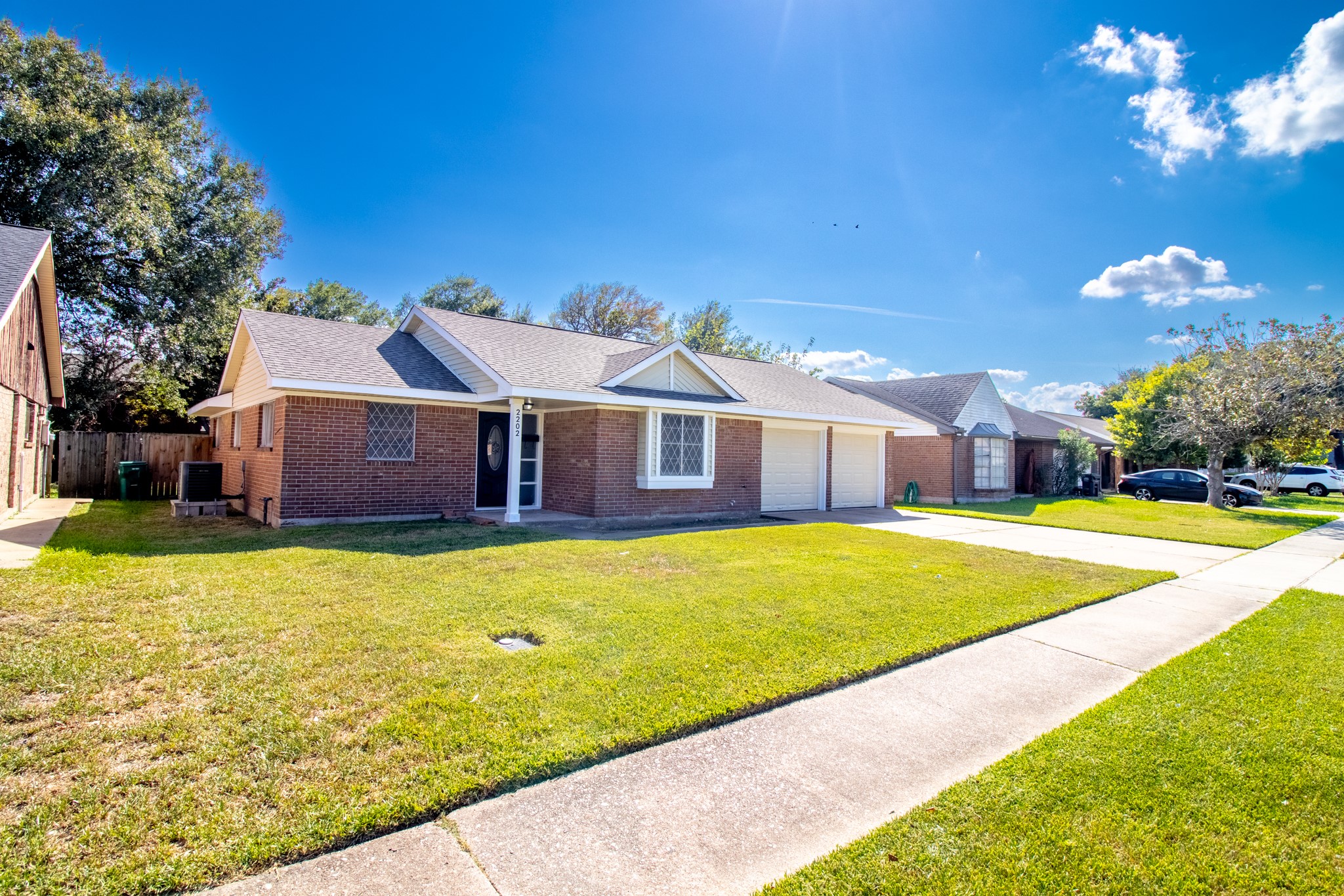 2202 Cherrybrook Lane Property Photo 8