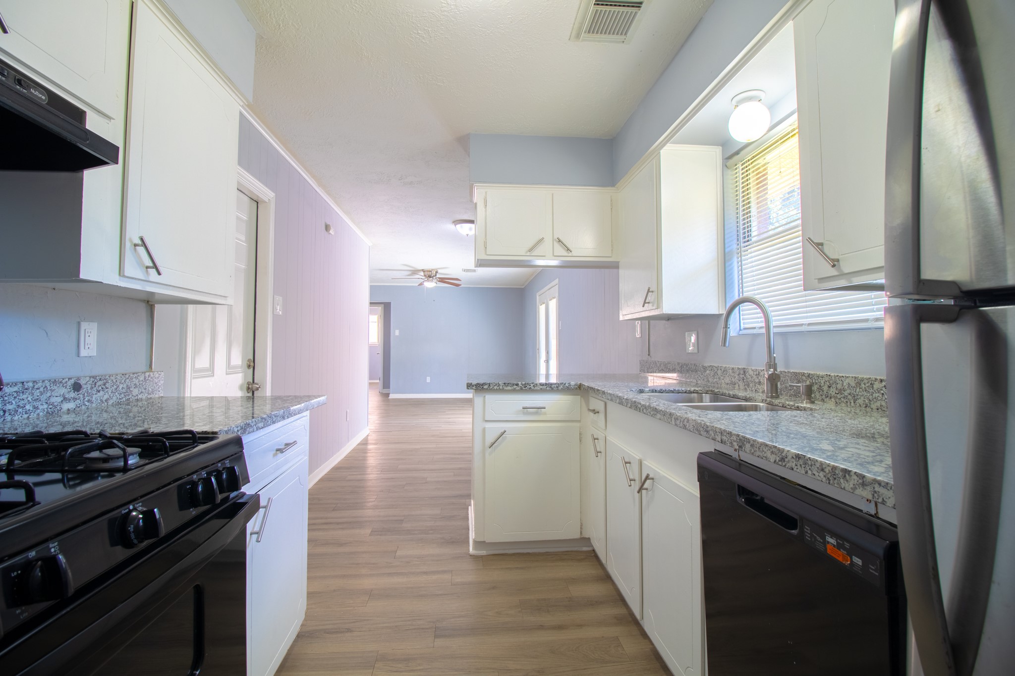 2202 Cherrybrook Lane Property Photo 22