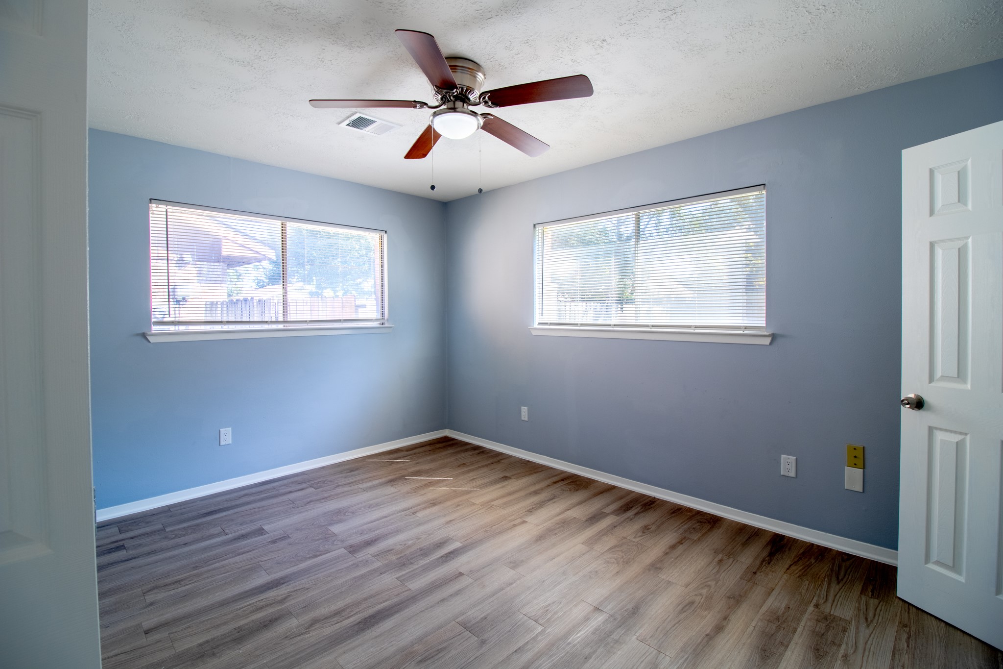 2202 Cherrybrook Lane Property Photo 24