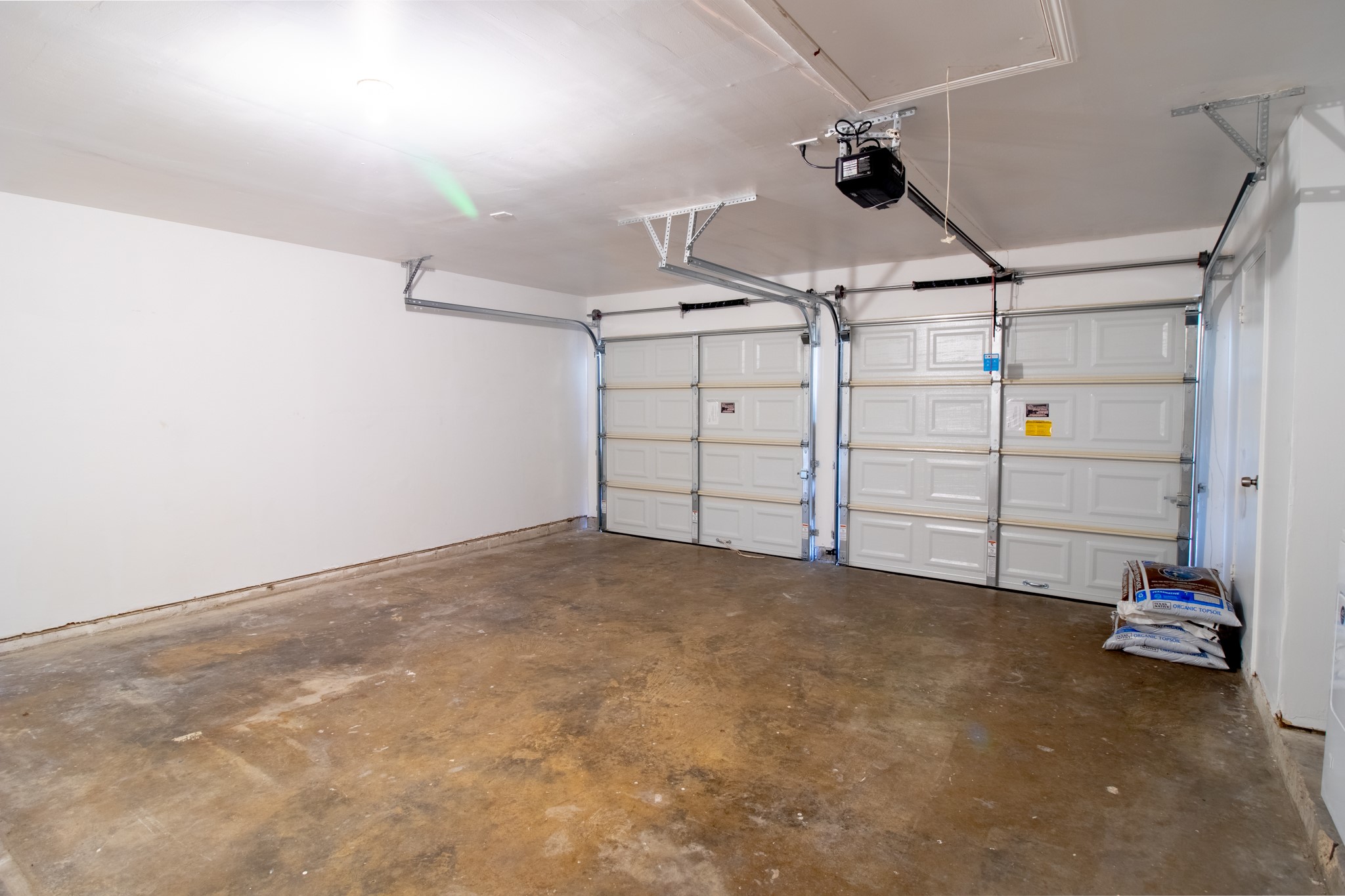 2202 Cherrybrook Lane Property Photo 34