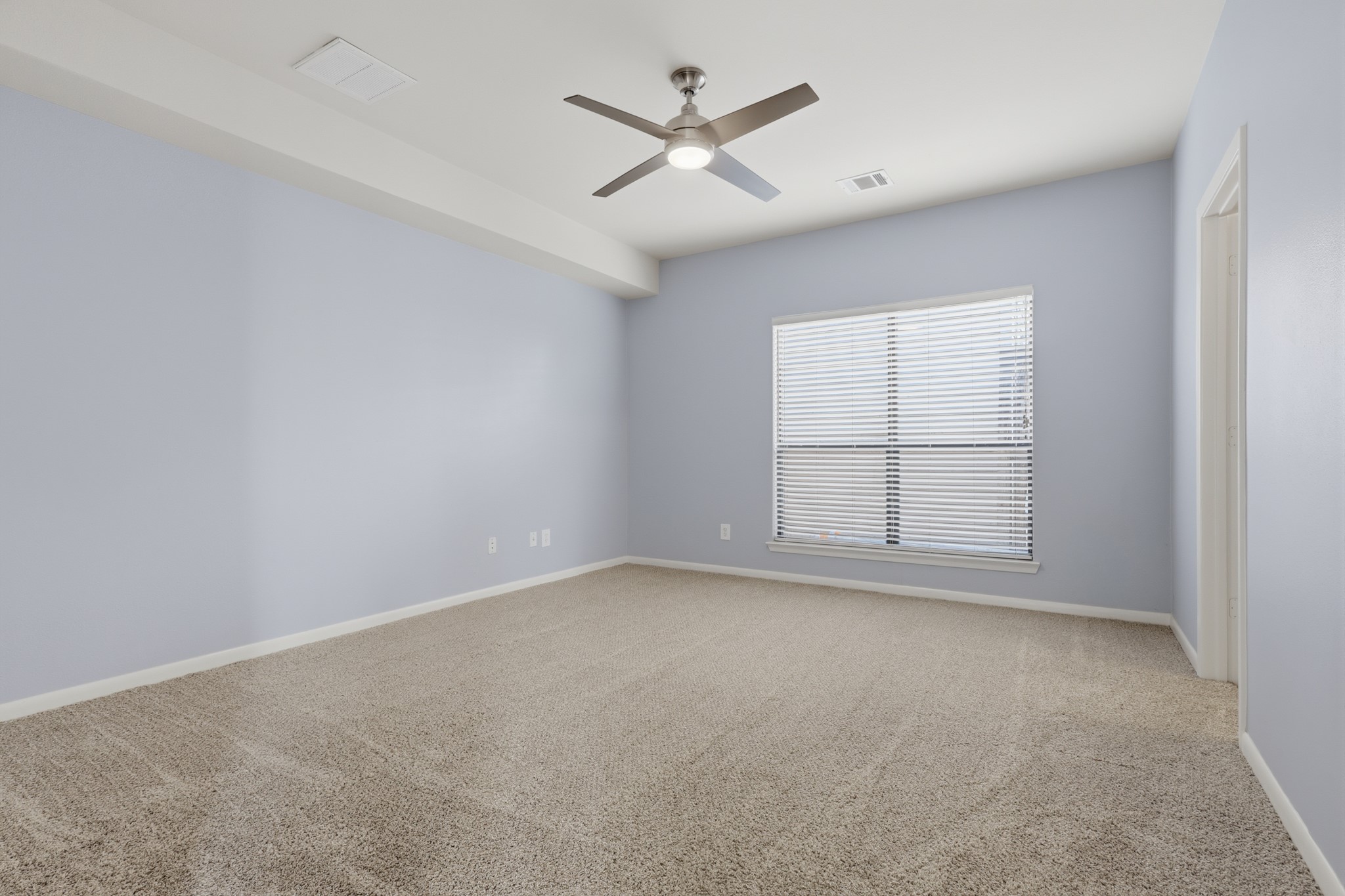 5706 Cornish Street E Property Photo 9
