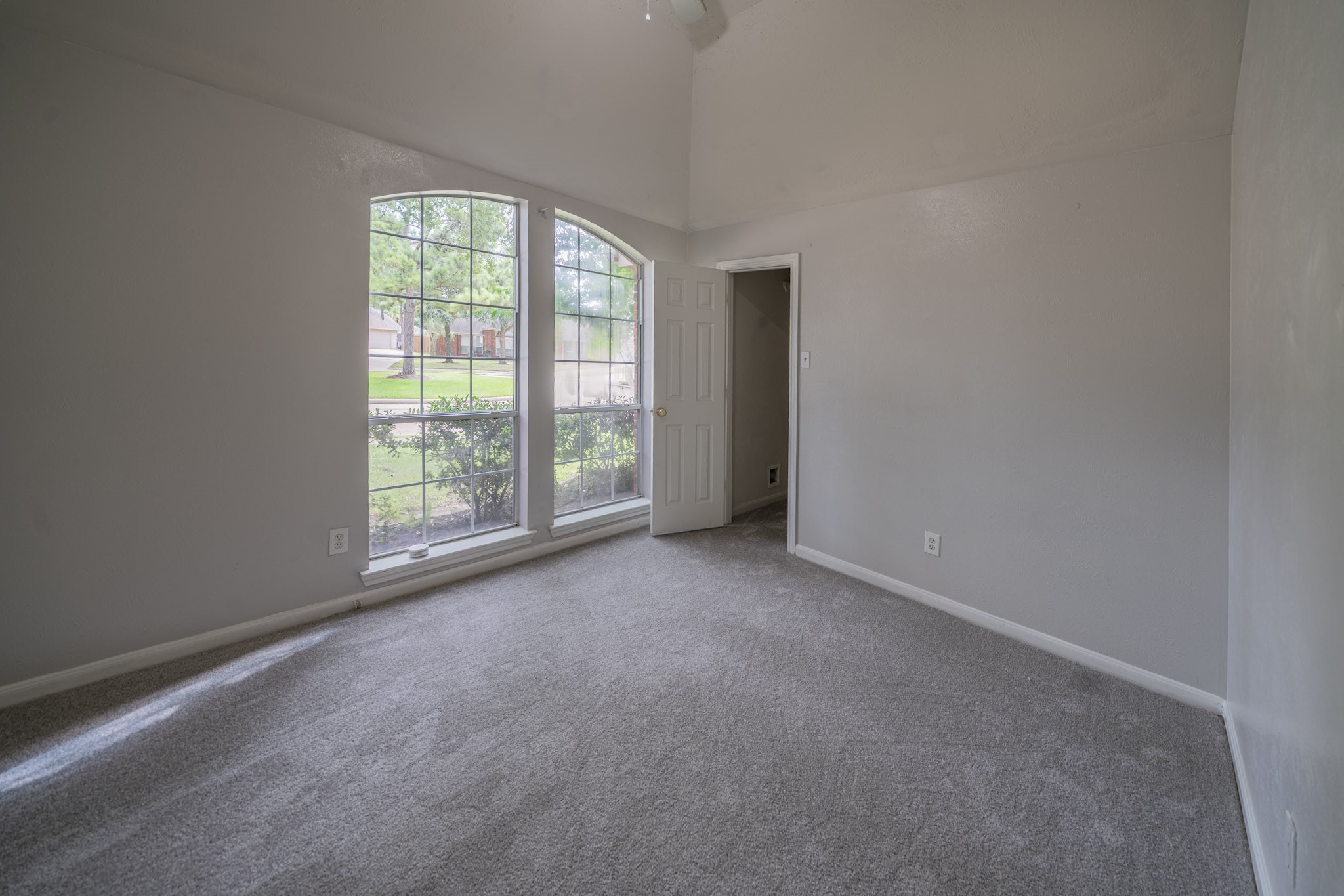 17307 Celeste River Court Property Photo 32