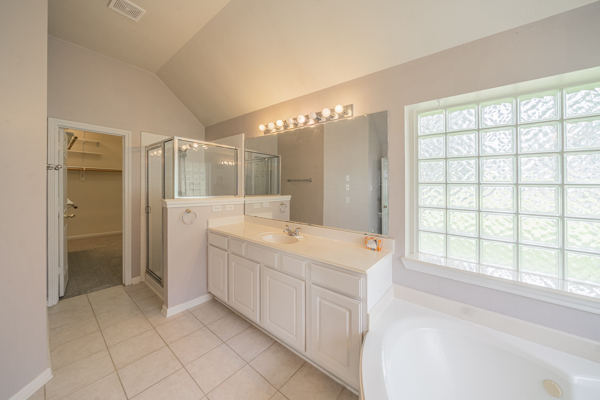 17307 Celeste River Court Property Photo 38