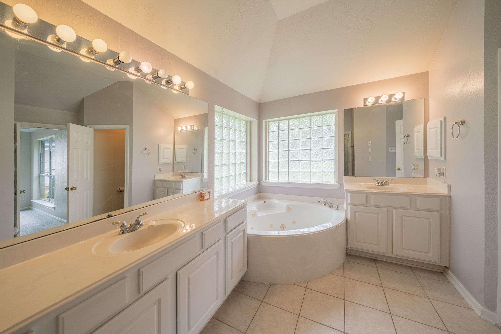17307 Celeste River Court Property Photo 39
