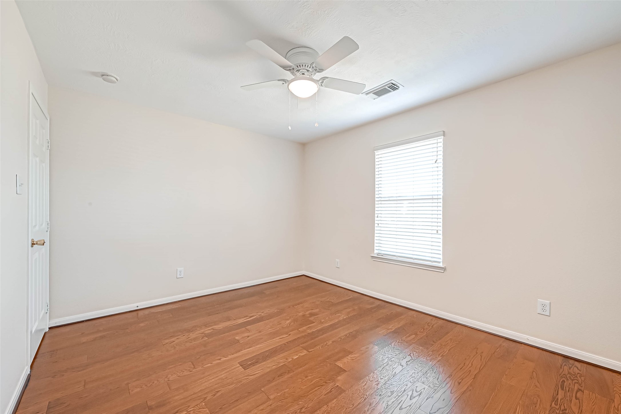 10626 Hillsdale Bridge Lane Property Photo 30