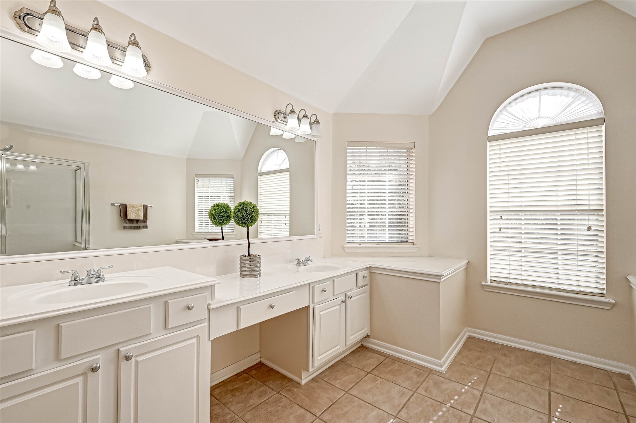 10626 Hillsdale Bridge Lane Property Photo 41
