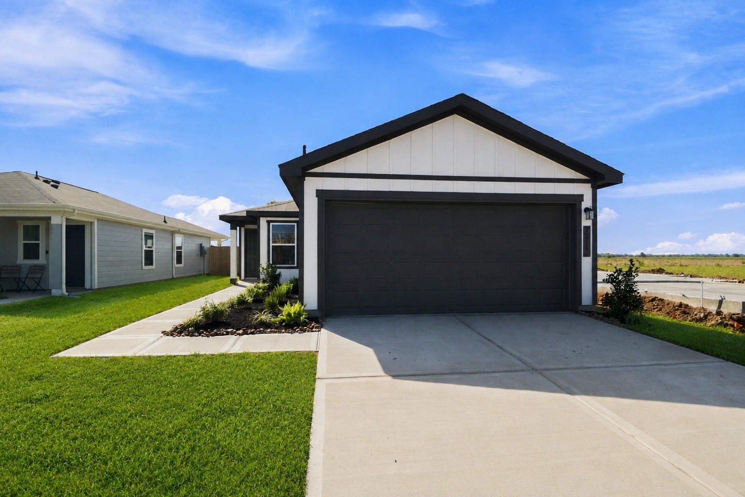 7215 Willow Meadow Lane Property Photo 1