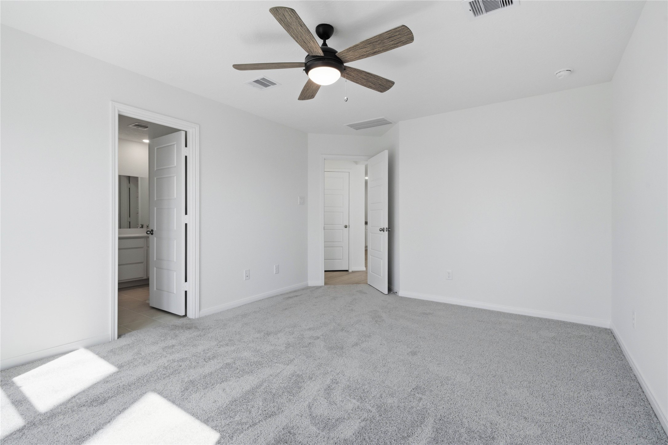 7215 Willow Meadow Lane Property Photo 18