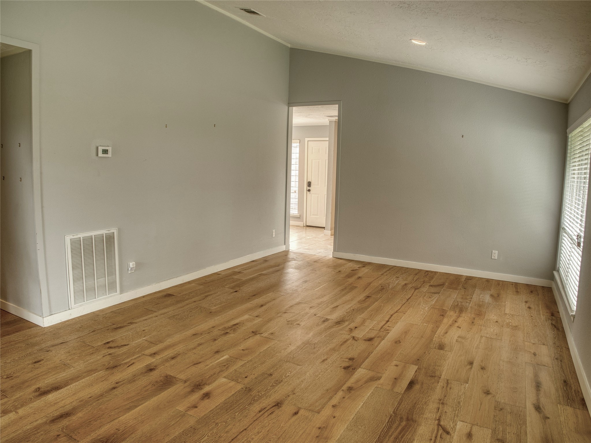 16550 Space Center Boulevard Boulevard Property Photo 6