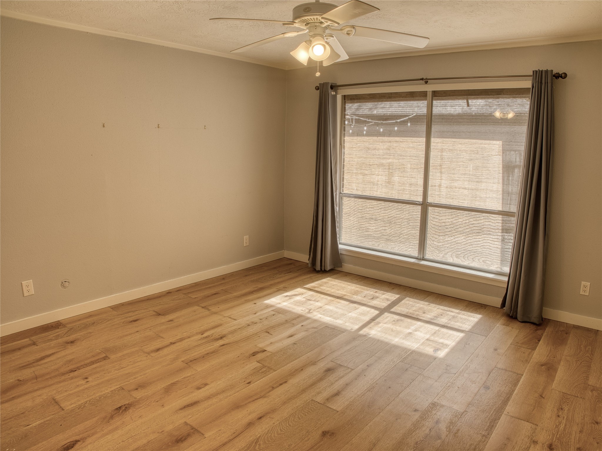 16550 Space Center Boulevard Boulevard Property Photo 13