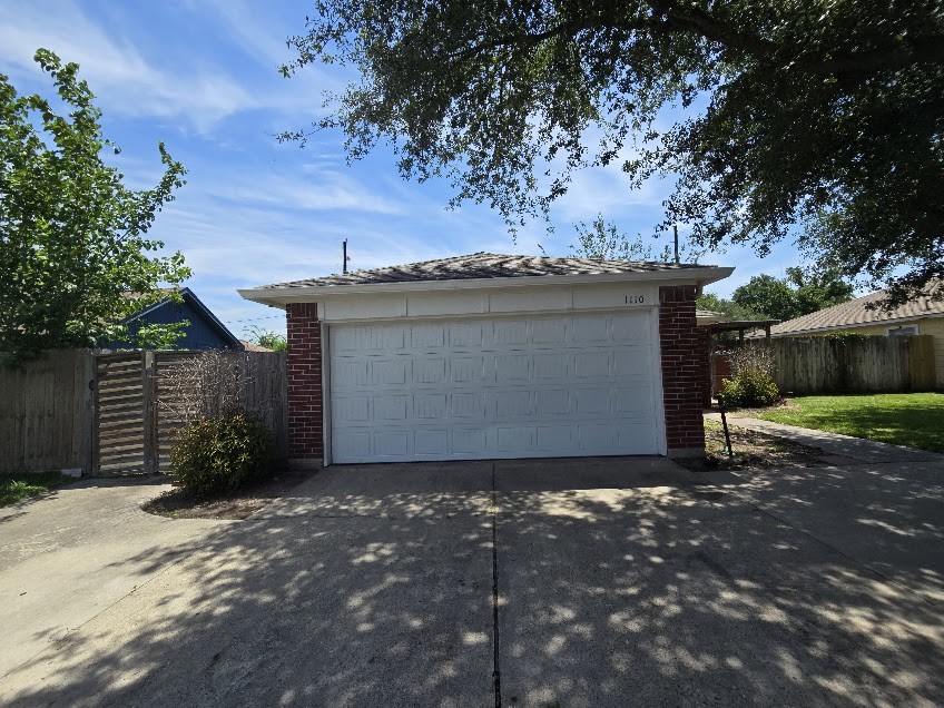 1110 Greencroft Street Property Photo 1