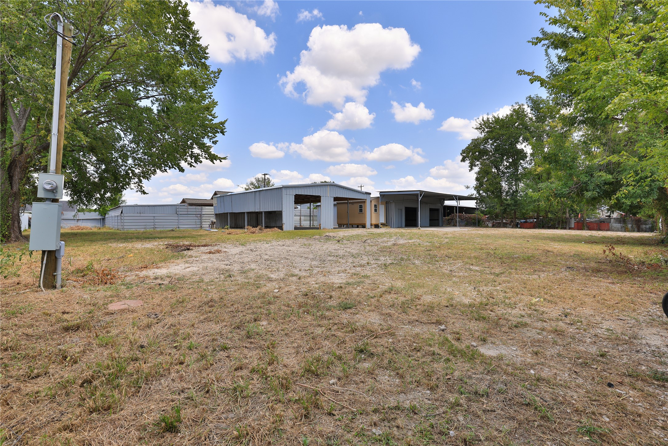 1929 Havner Lane Property Photo 5
