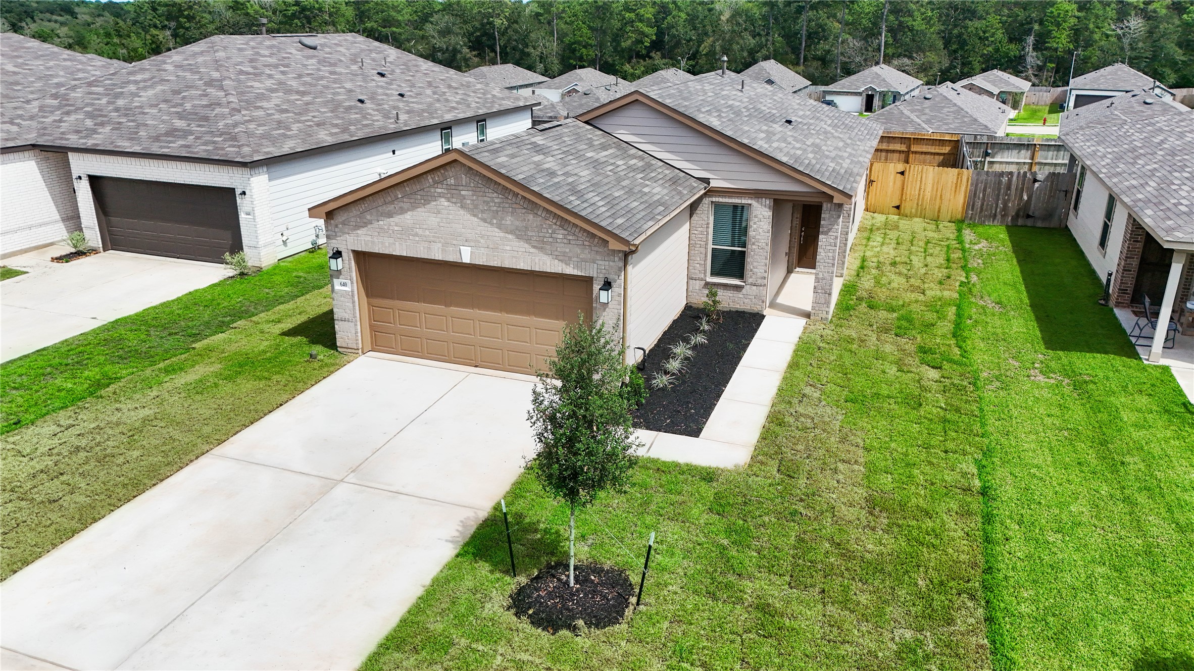 640 Appaloosa Meadow Drive Property Photo 3