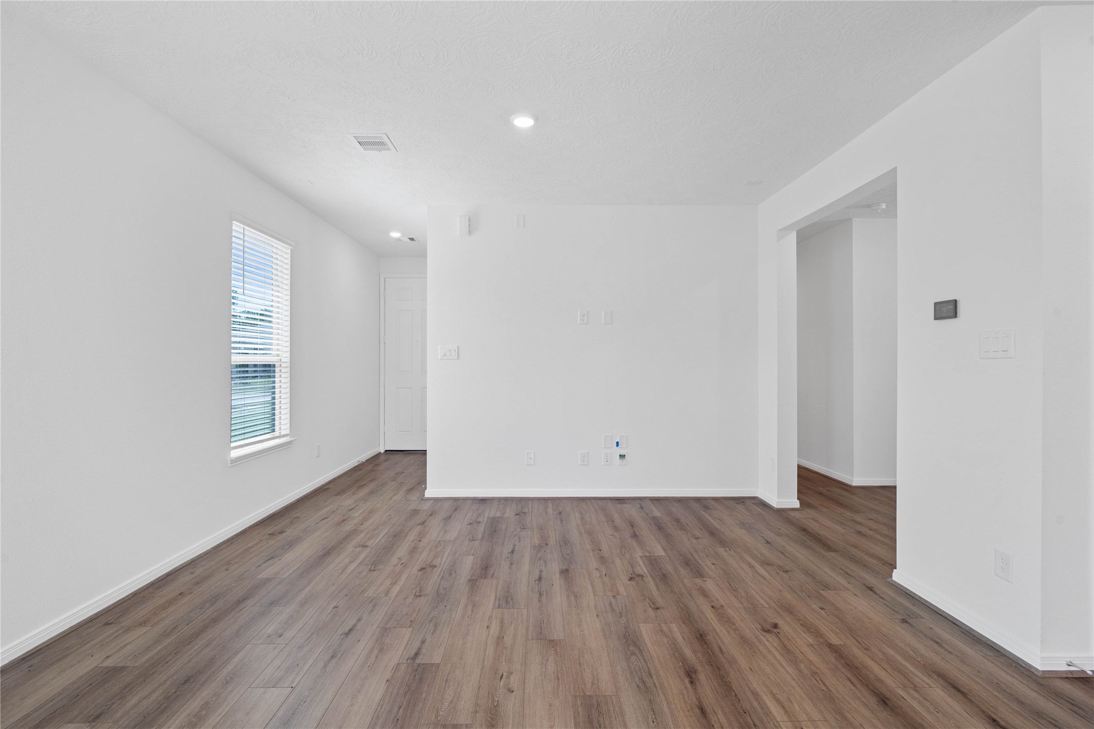 640 Appaloosa Meadow Drive Property Photo 5