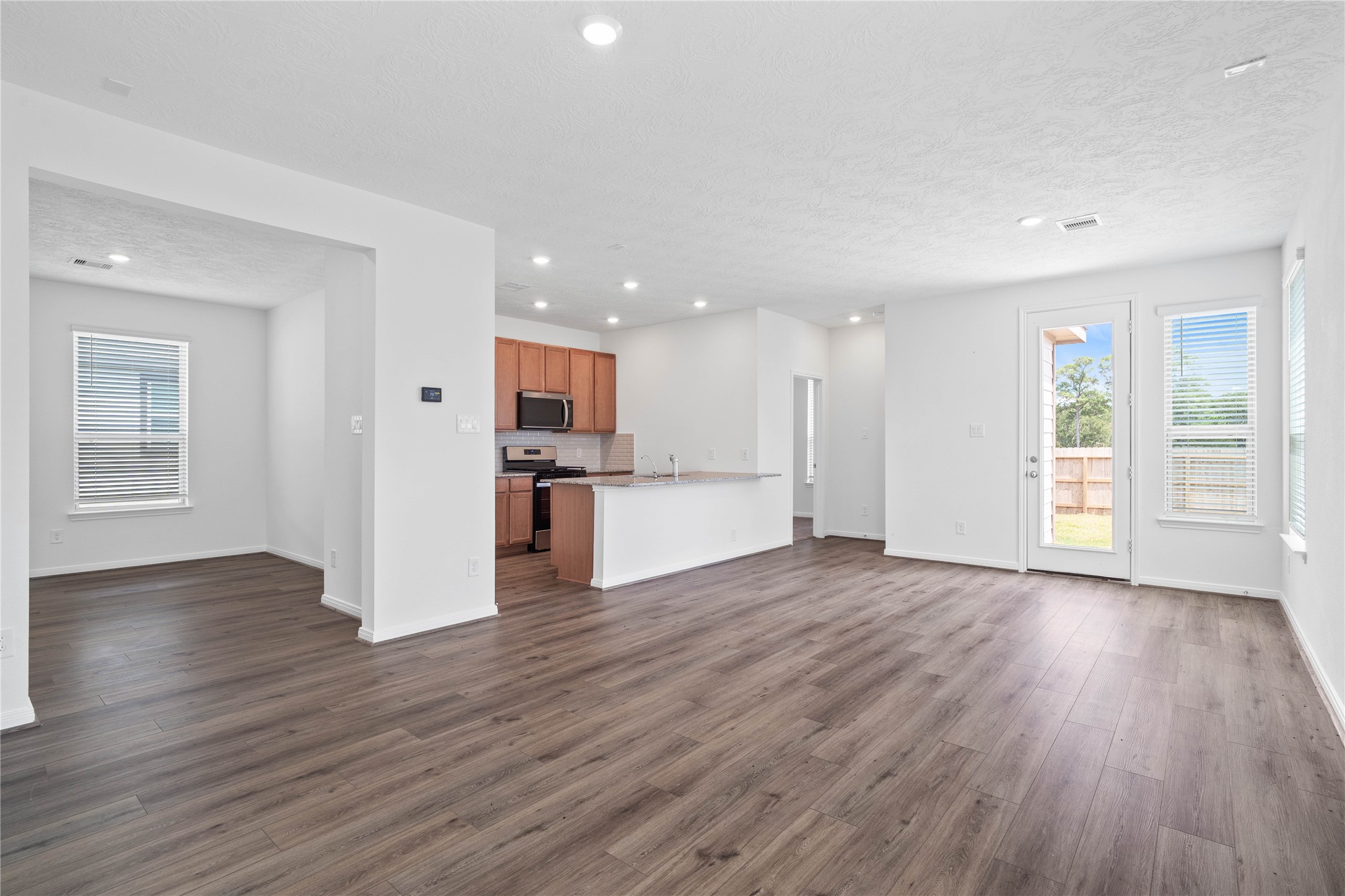 640 Appaloosa Meadow Drive Property Photo 6