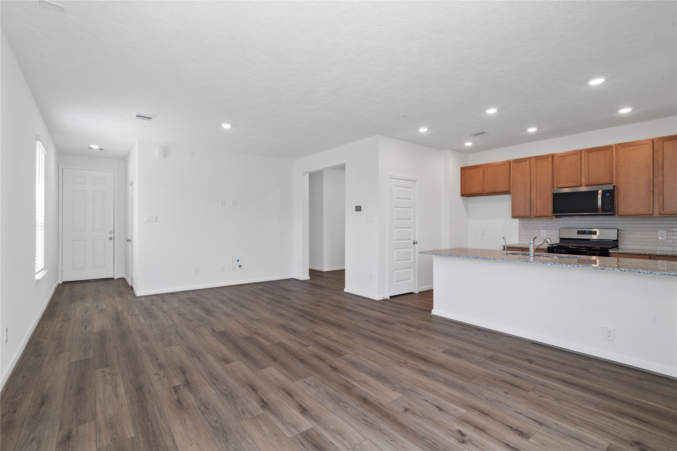 640 Appaloosa Meadow Drive Property Photo 12