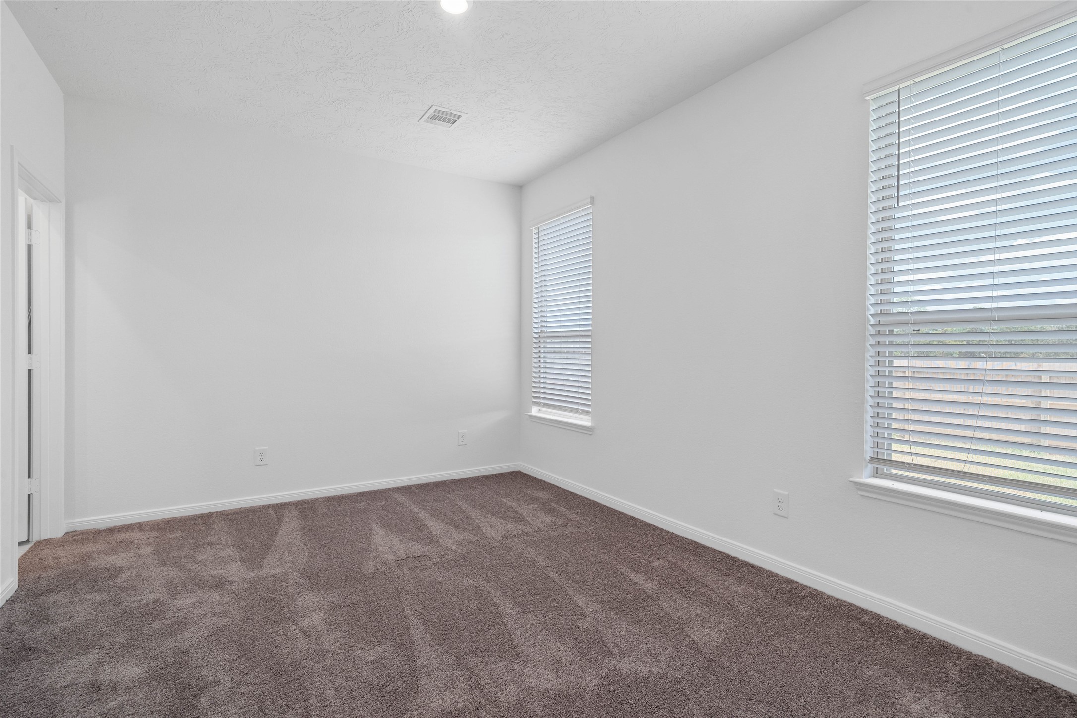 640 Appaloosa Meadow Drive Property Photo 18