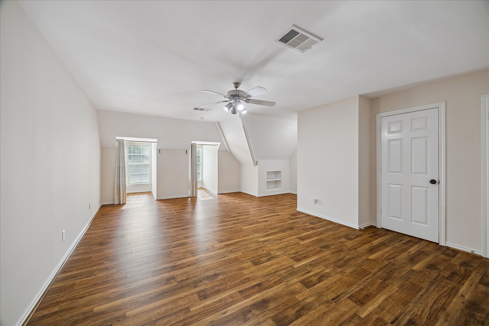 6845 Staffordshire Boulevard Property Photo 21