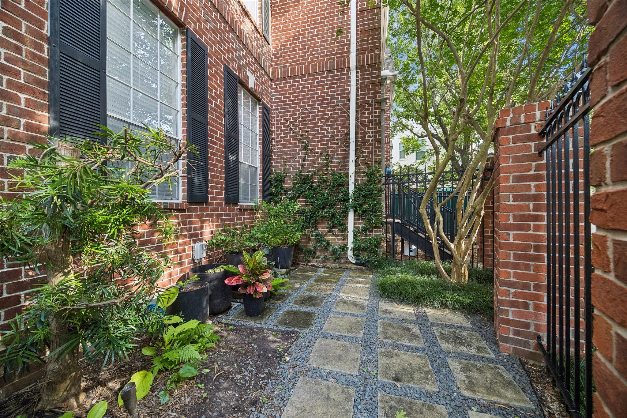 6845 Staffordshire Boulevard Property Photo 25