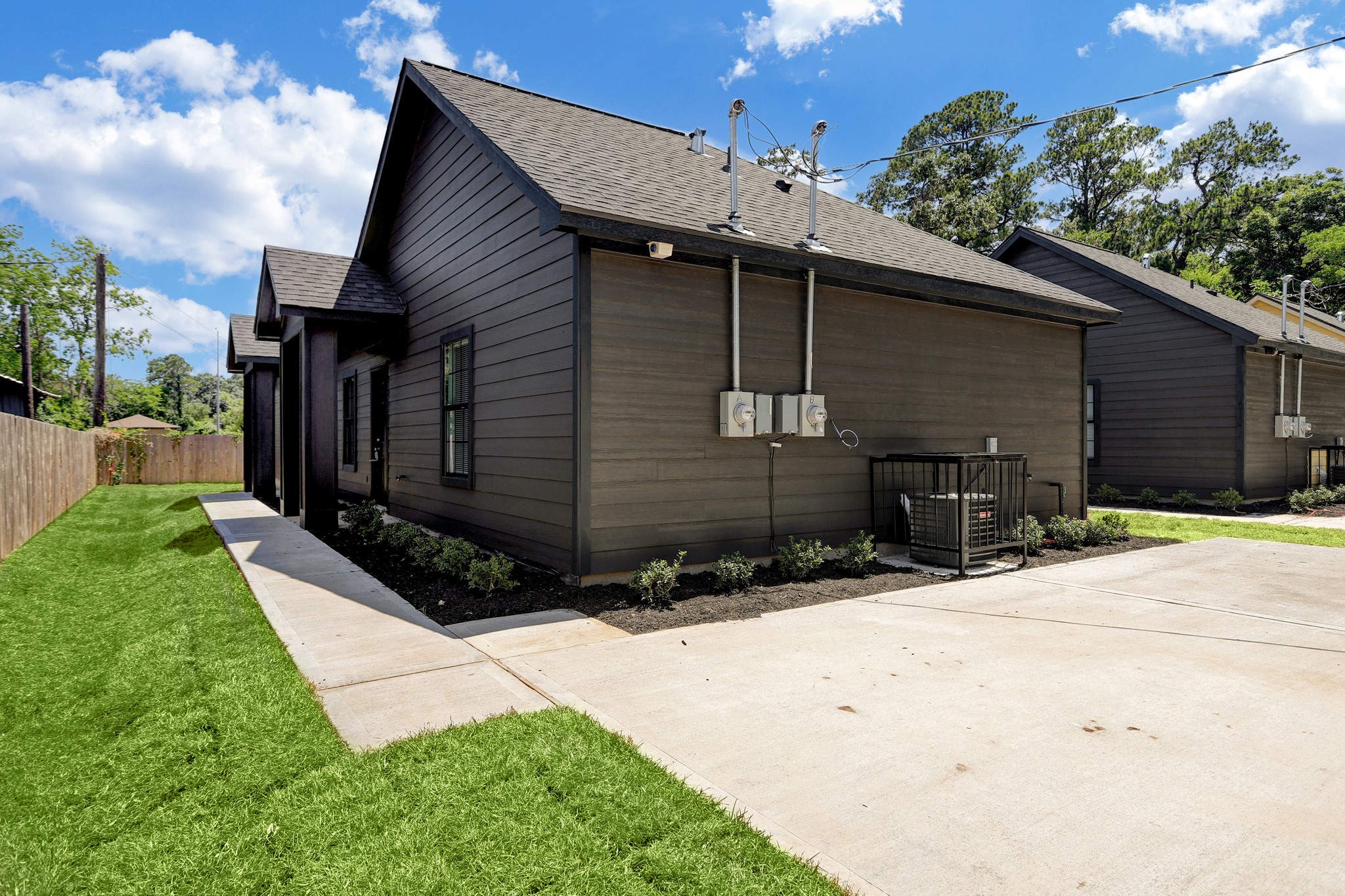 5622 Kittridge Road A Property Photo 12