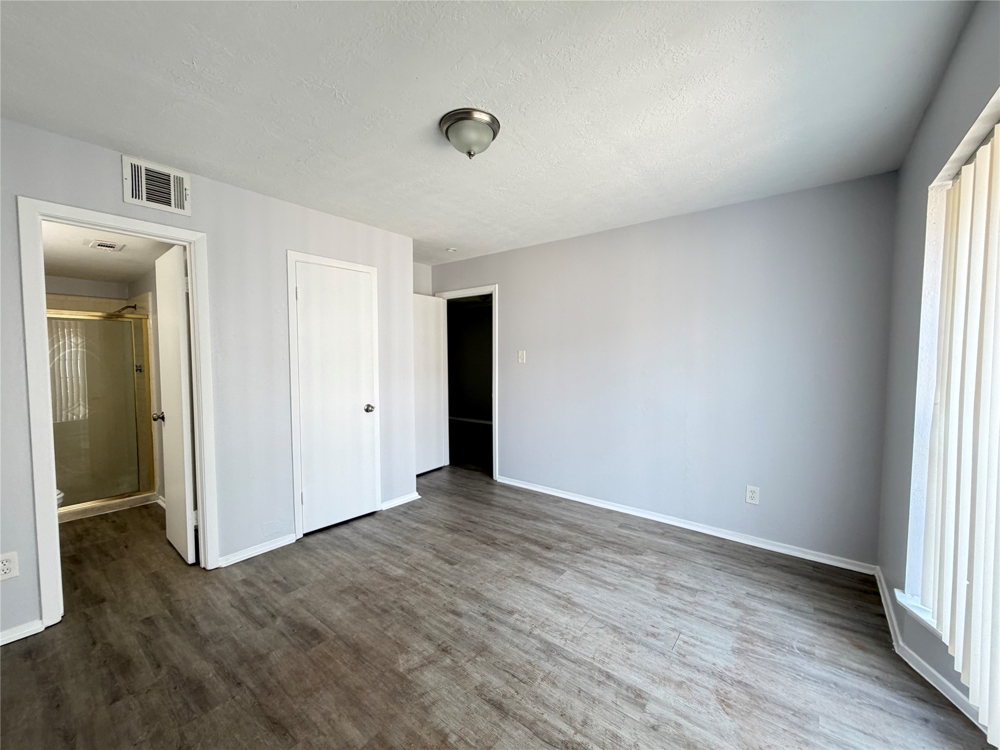 11545 Beechnut Street Property Photo 7